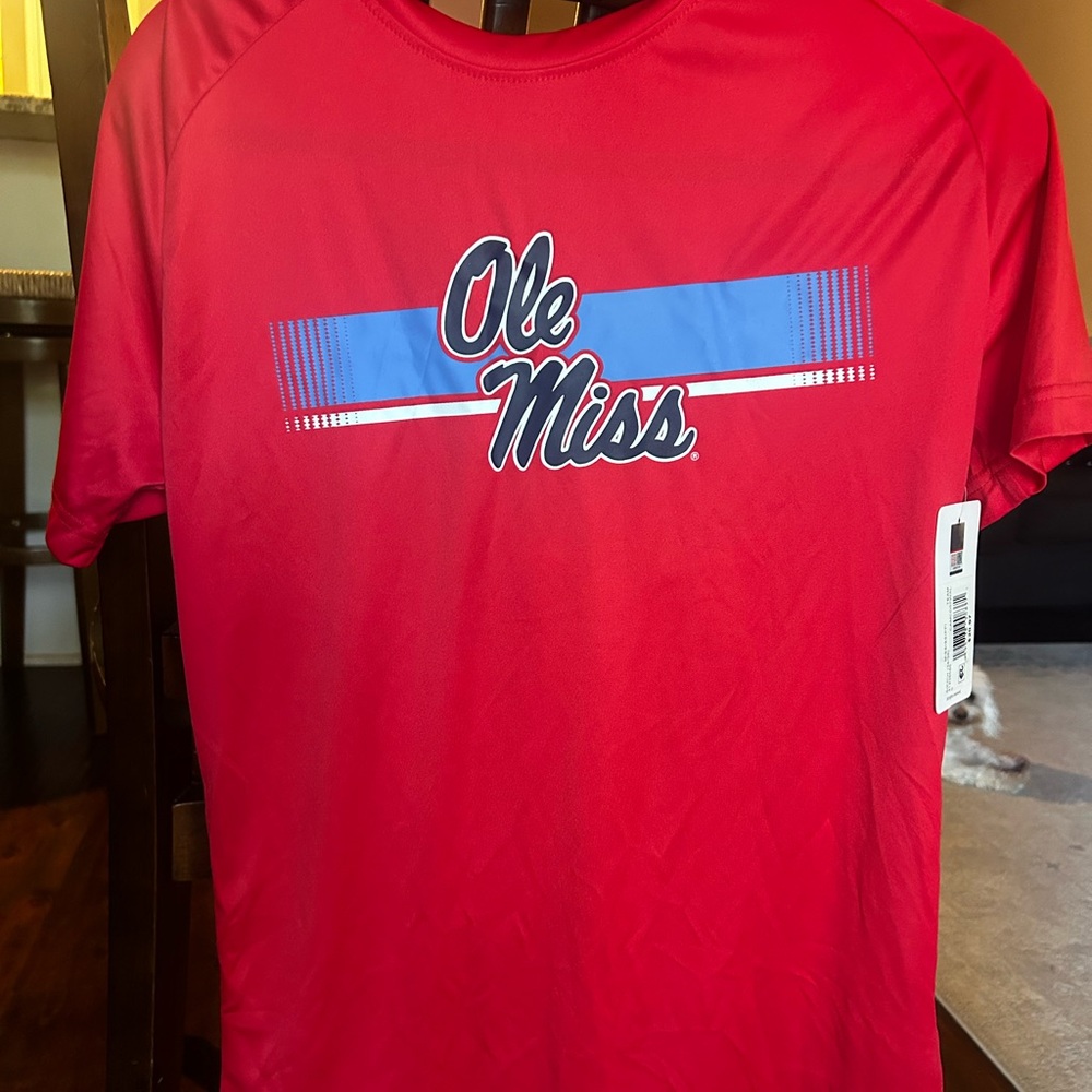 OLE MISS dry fit t-shirt! NEVER WORN